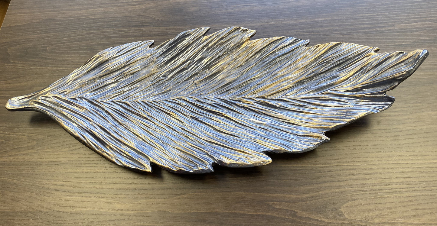 Golden Vein Leaf Tray
