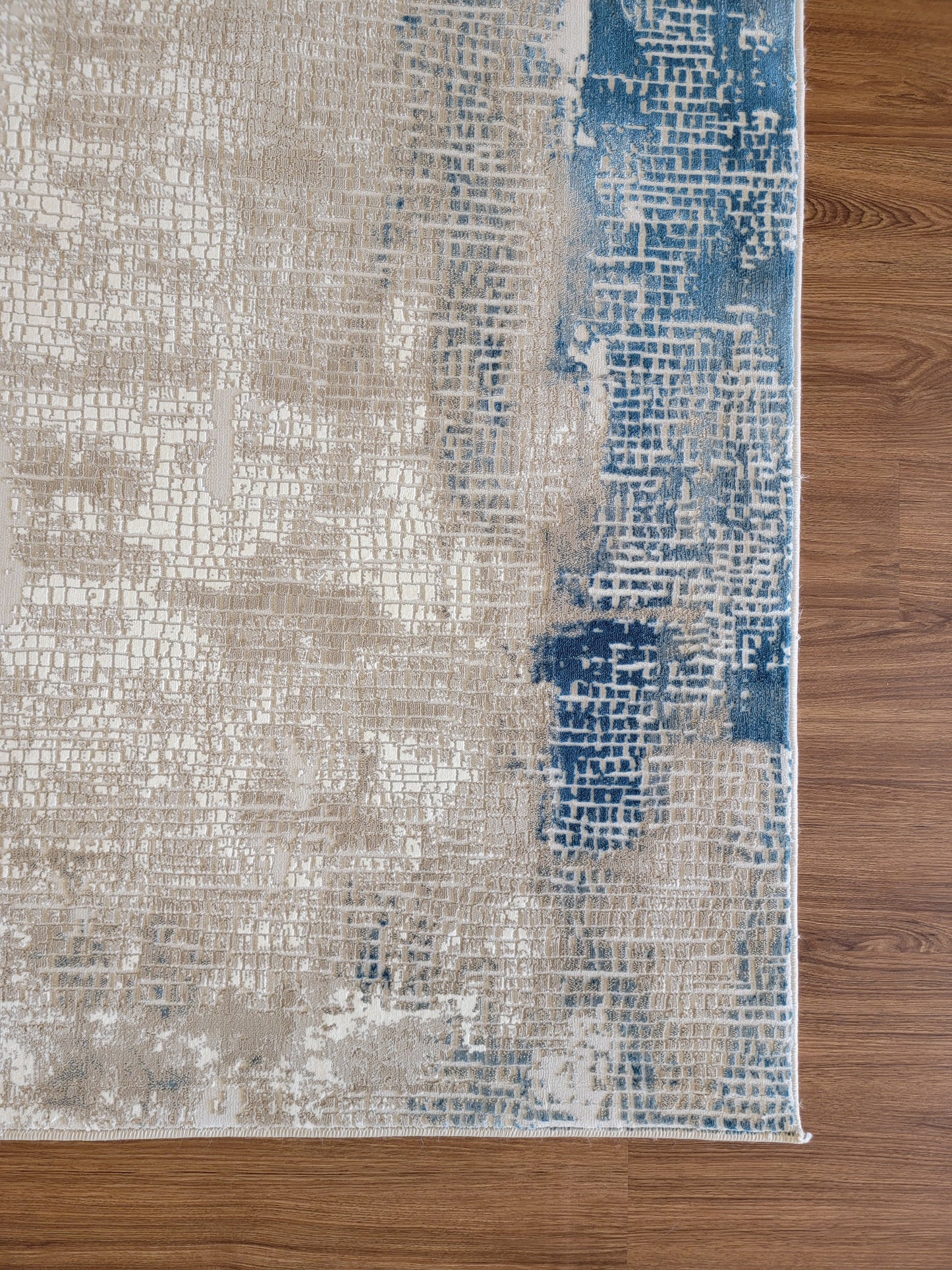 Avangard Abstract Area Rug. White, Beige, and Cobalt Blue