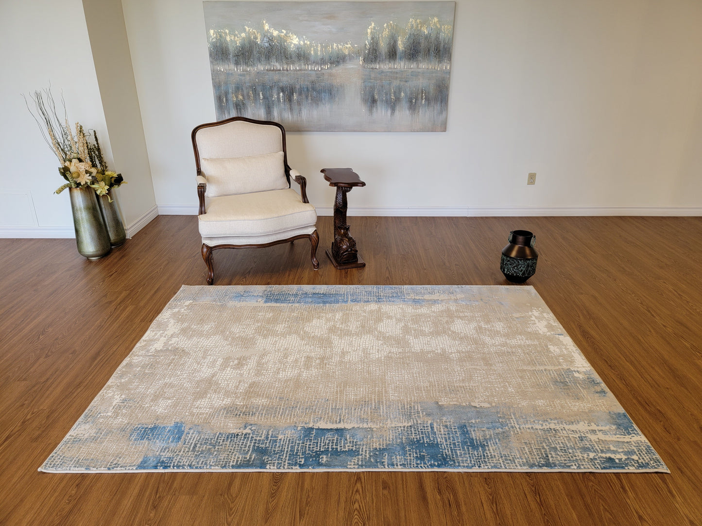 Avangard Abstract Area Rug. White, Beige, and Cobalt Blue