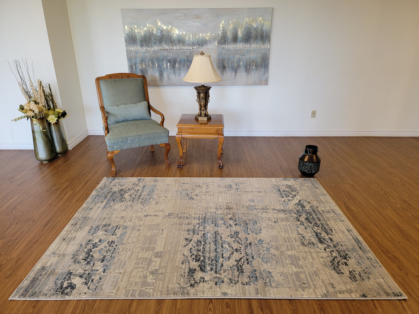 Baguette Modern Traditional Area Rug. White, Navy, and Gray