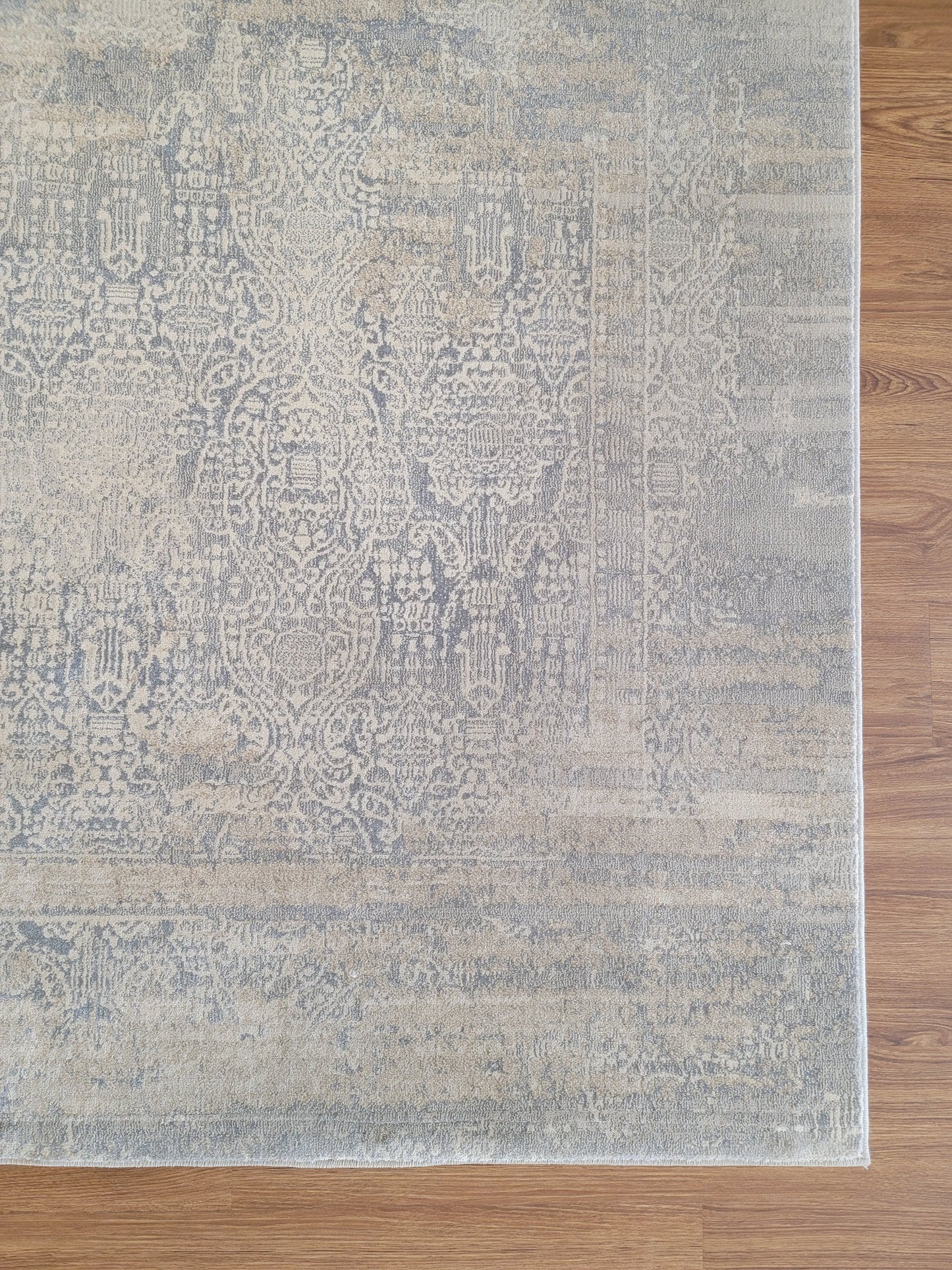 Baguette Modern Traditional Area Rug. Platinum and Light Blue
