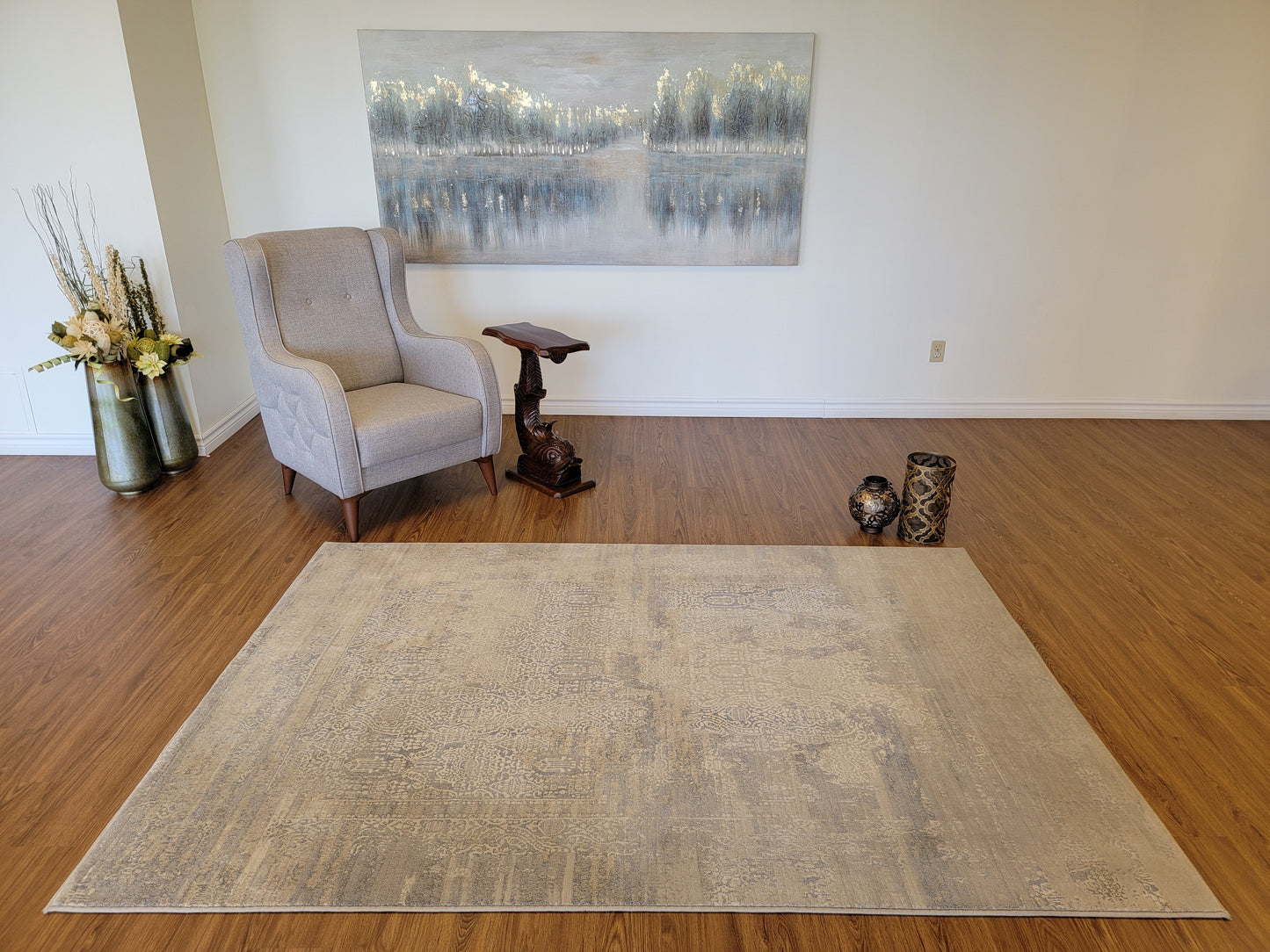 Baguette Modern Traditional Area Rug. Platinum and Light Blue