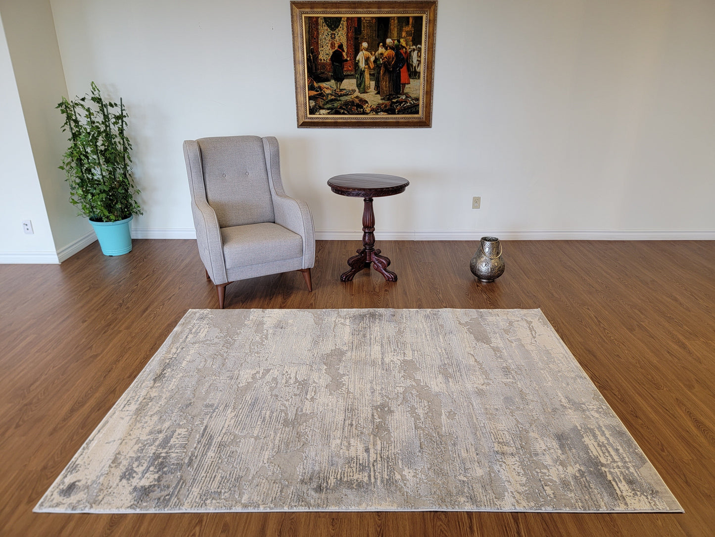 Cozy Abstract Area Rug. White, Light, and Dim Gray