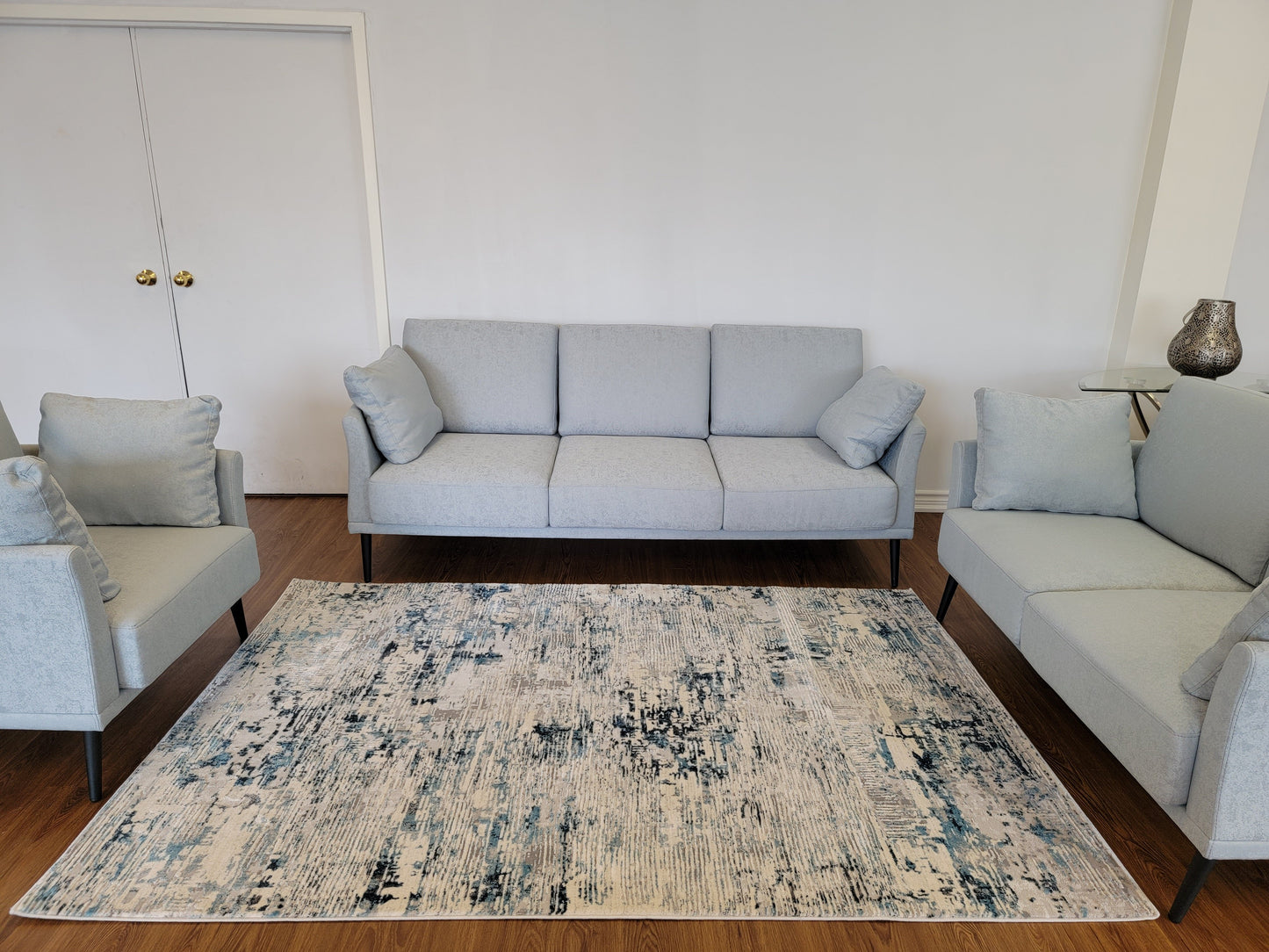 Cozy Abstract Area Rug. White, Gray, and Navy Blue