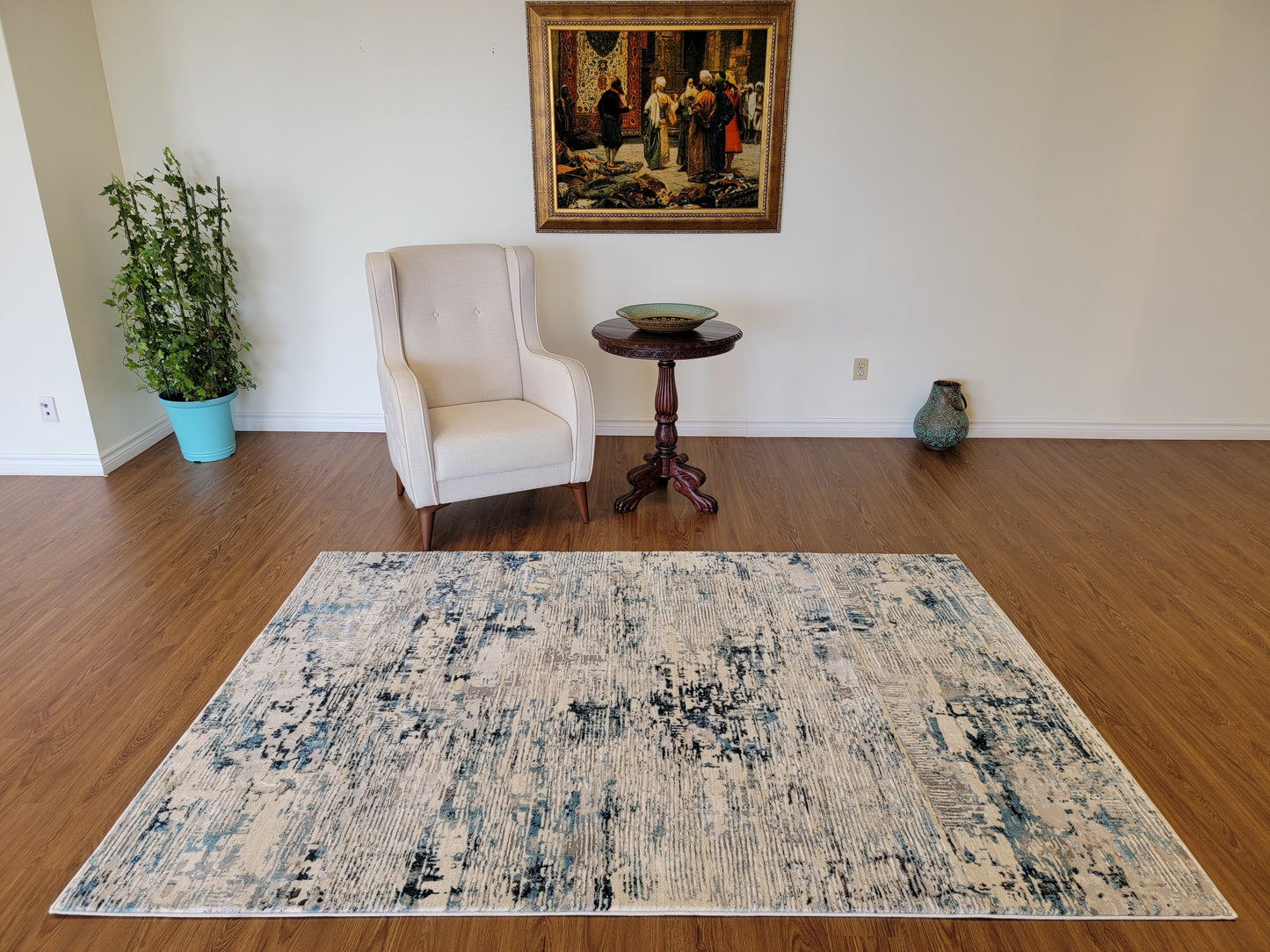 Cozy Abstract Area Rug. White, Gray, and Navy Blue