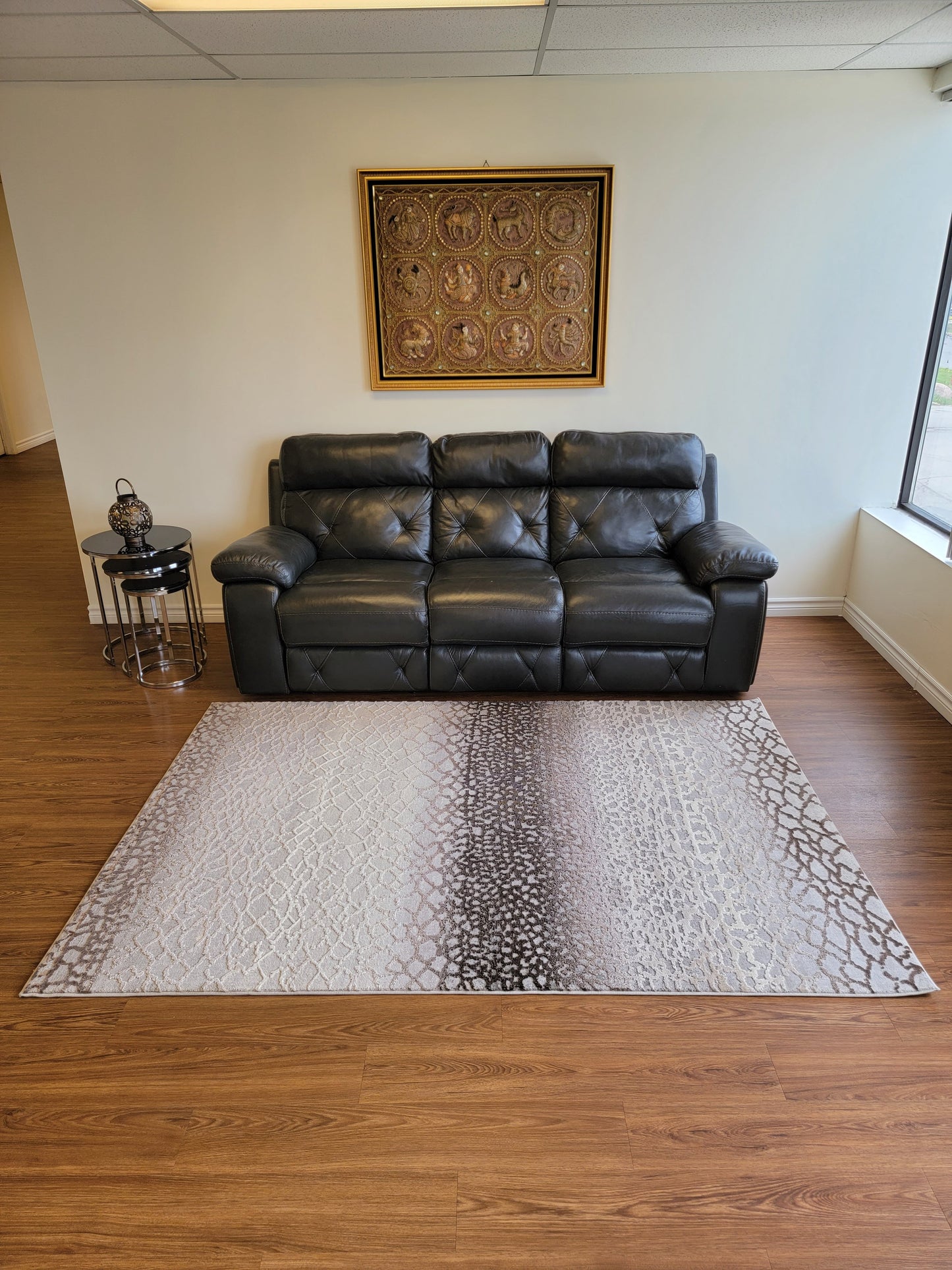 Thema Geometric Area Rug