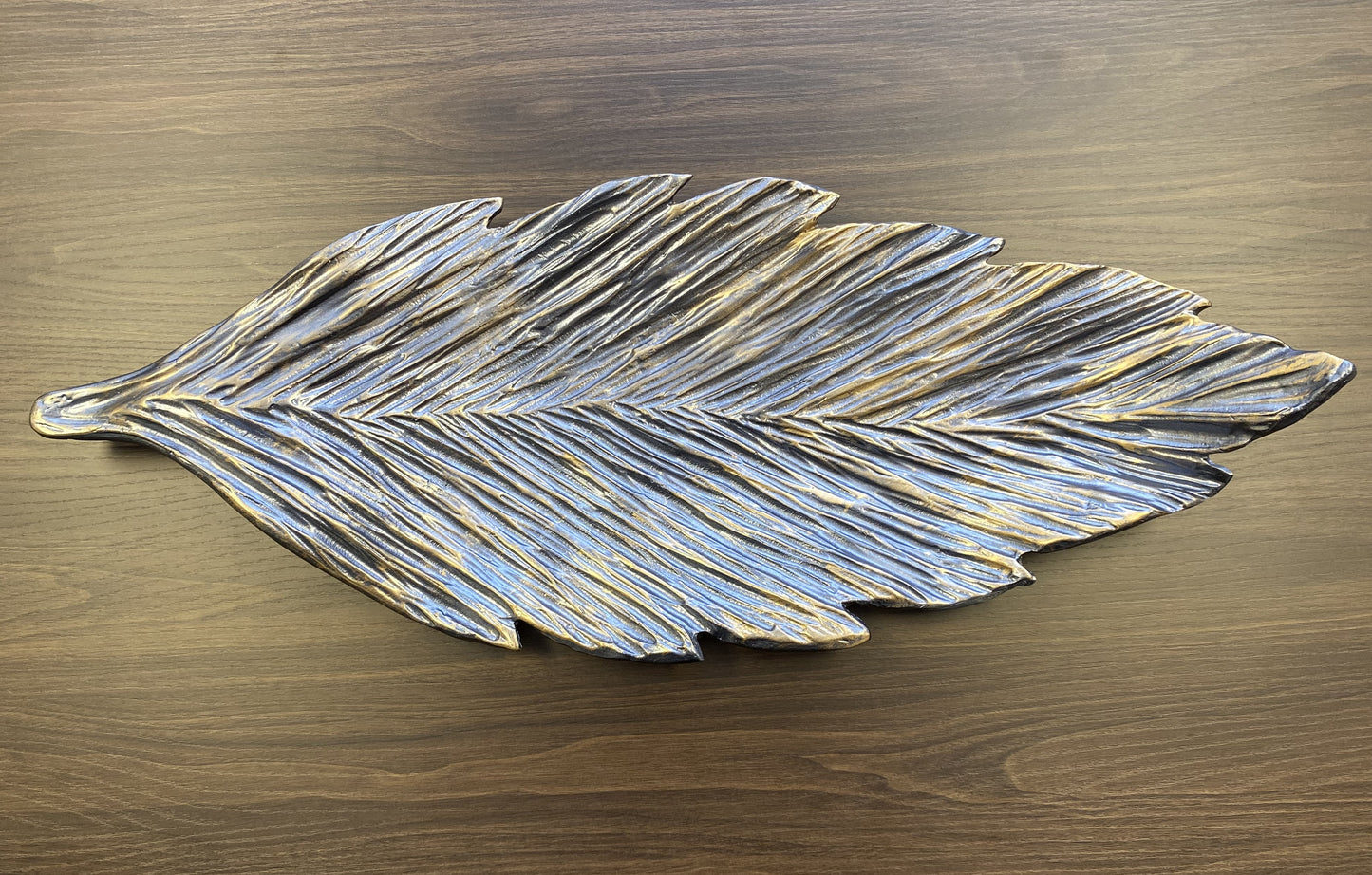 Golden Vein Leaf Tray