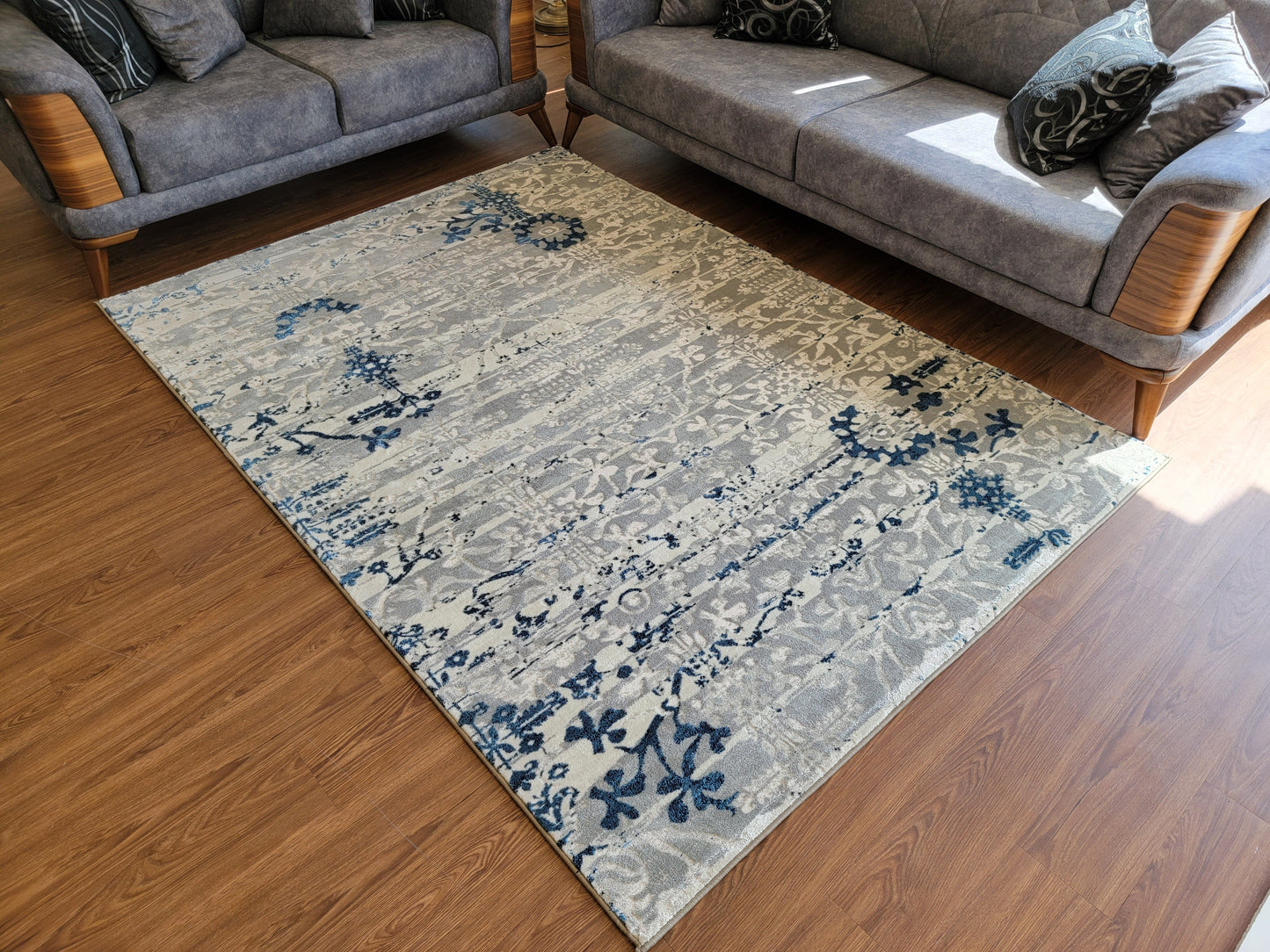 Airmont Damask Area Rug. White, Ash Gray, and Navy