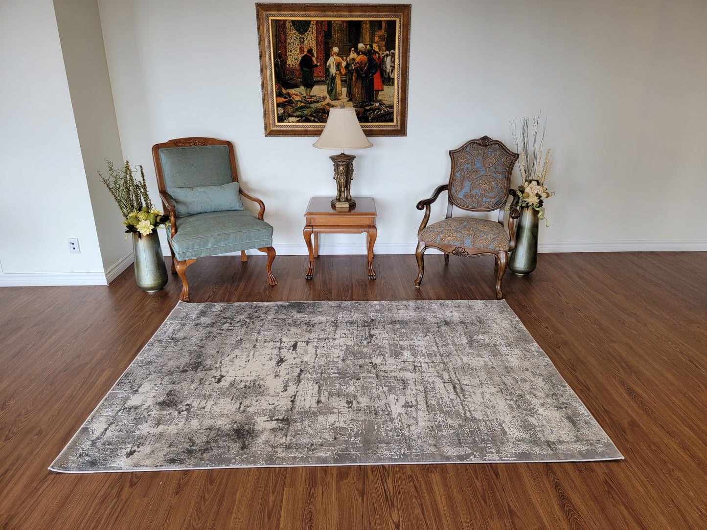 Armodies Abstract Area Rug. Silver, Ash Gray, and Dim Gray