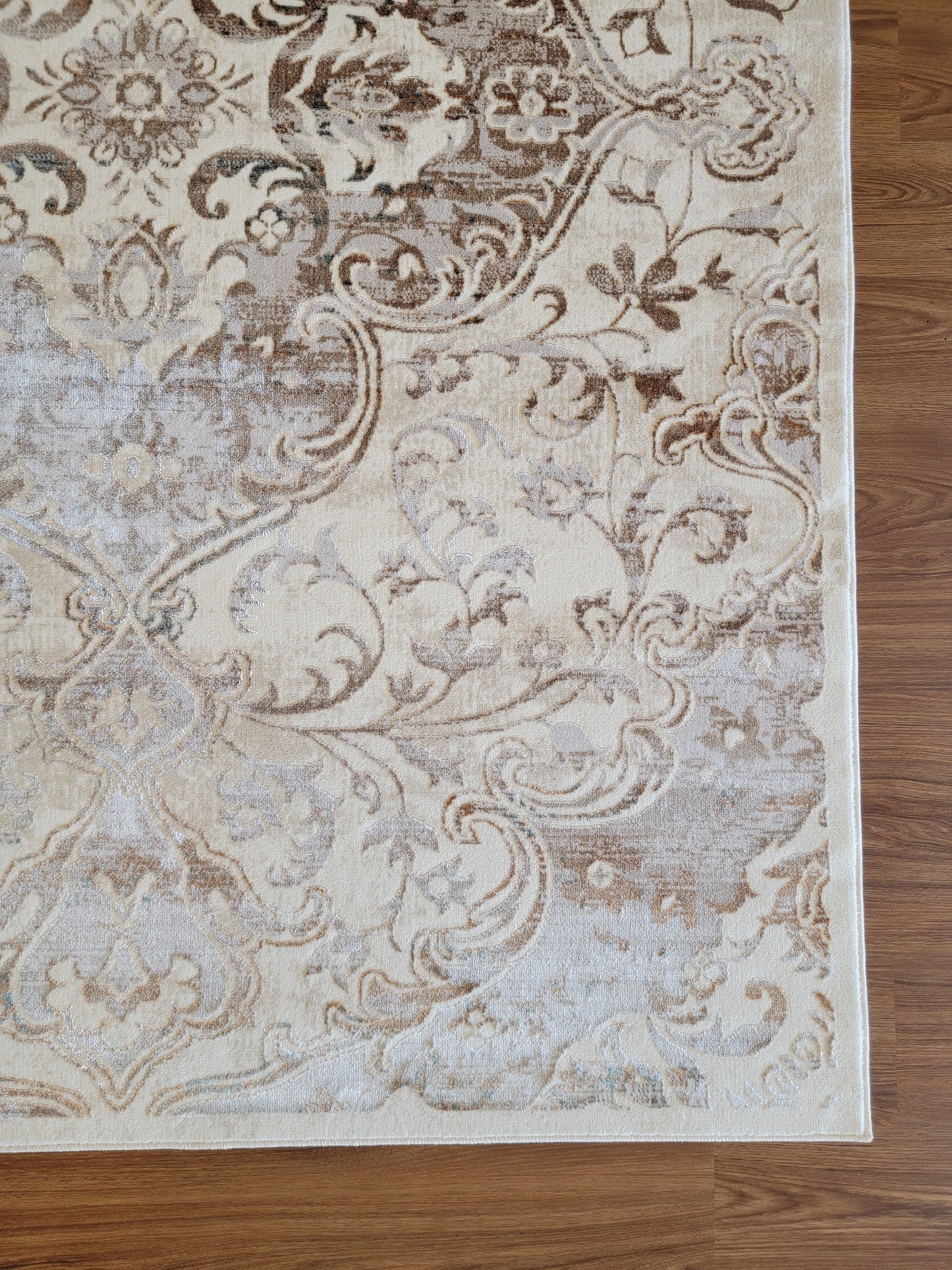 Emojy Modern Traditional Area Rug. Cream and Brown