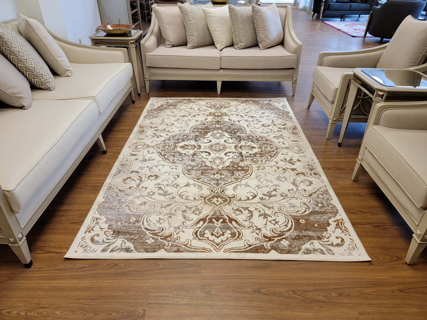 Emojy Modern Traditional Area Rug. Cream and Brown