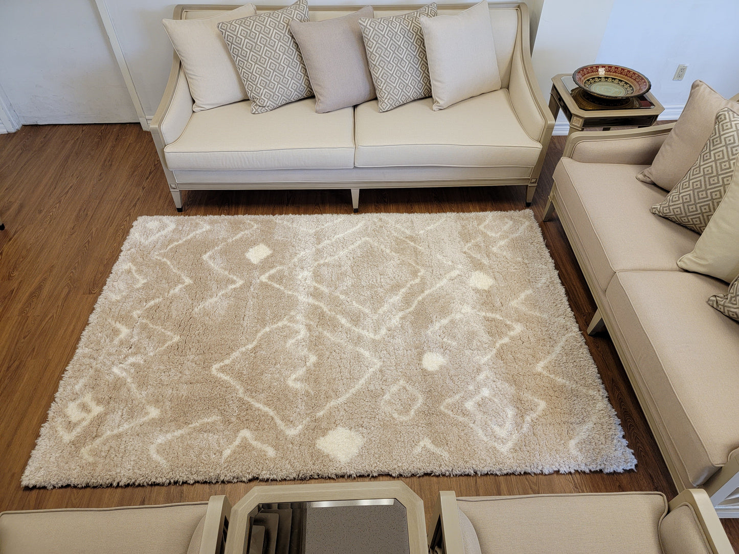 Flokati Shag Area Rug. White and Tan