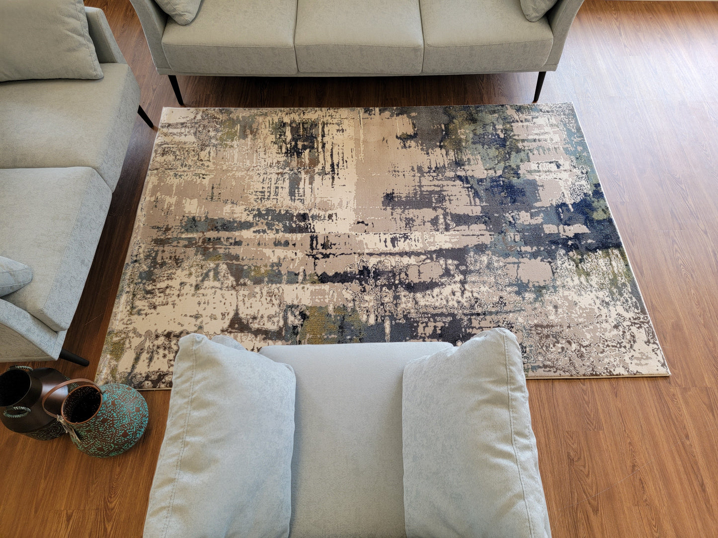 Olimpos Abstract Area Rug. Light Gray, Blue, and Army Green