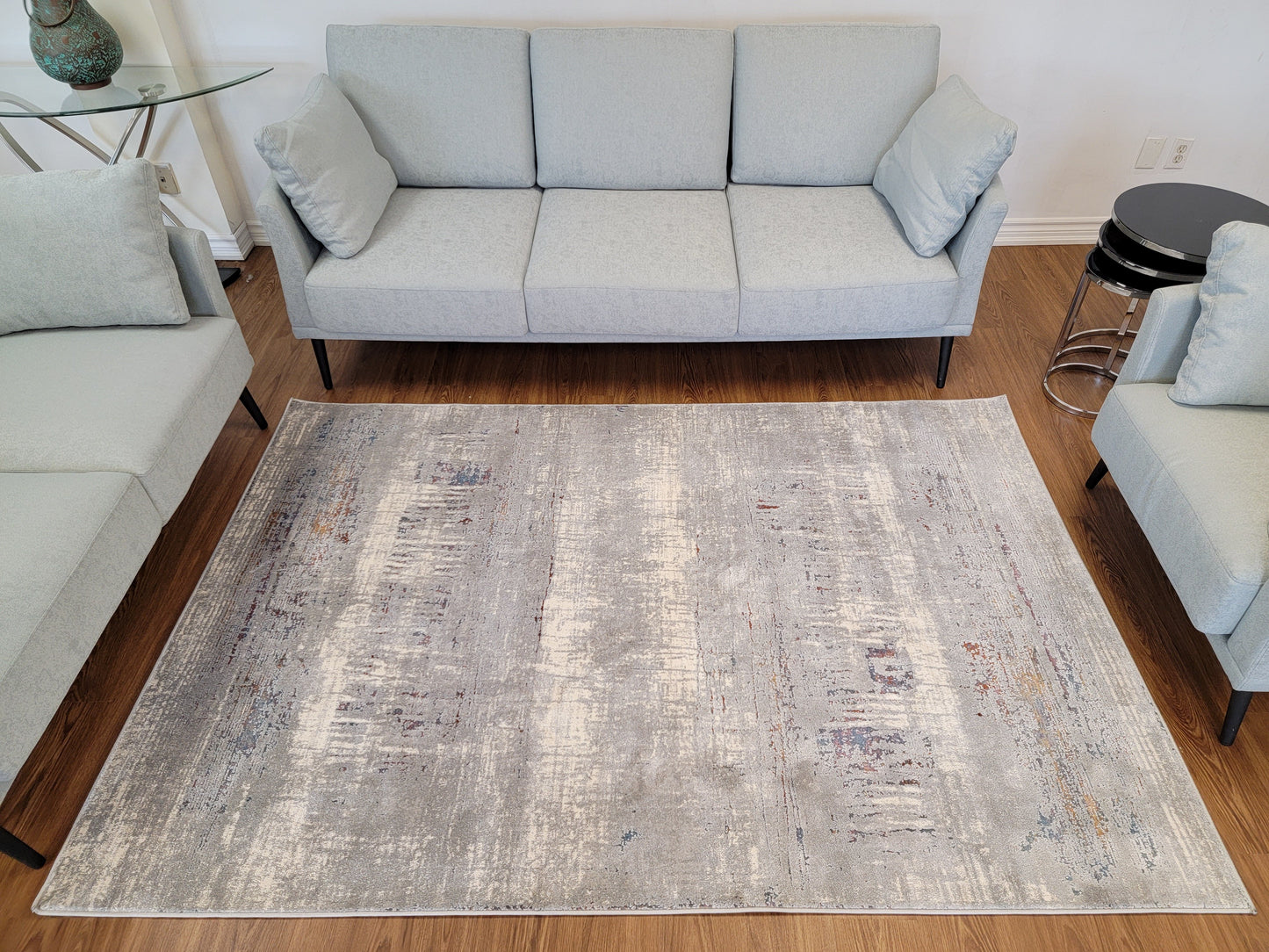 Venus Abstract Area Rug. Ash Gray and Dim Gray