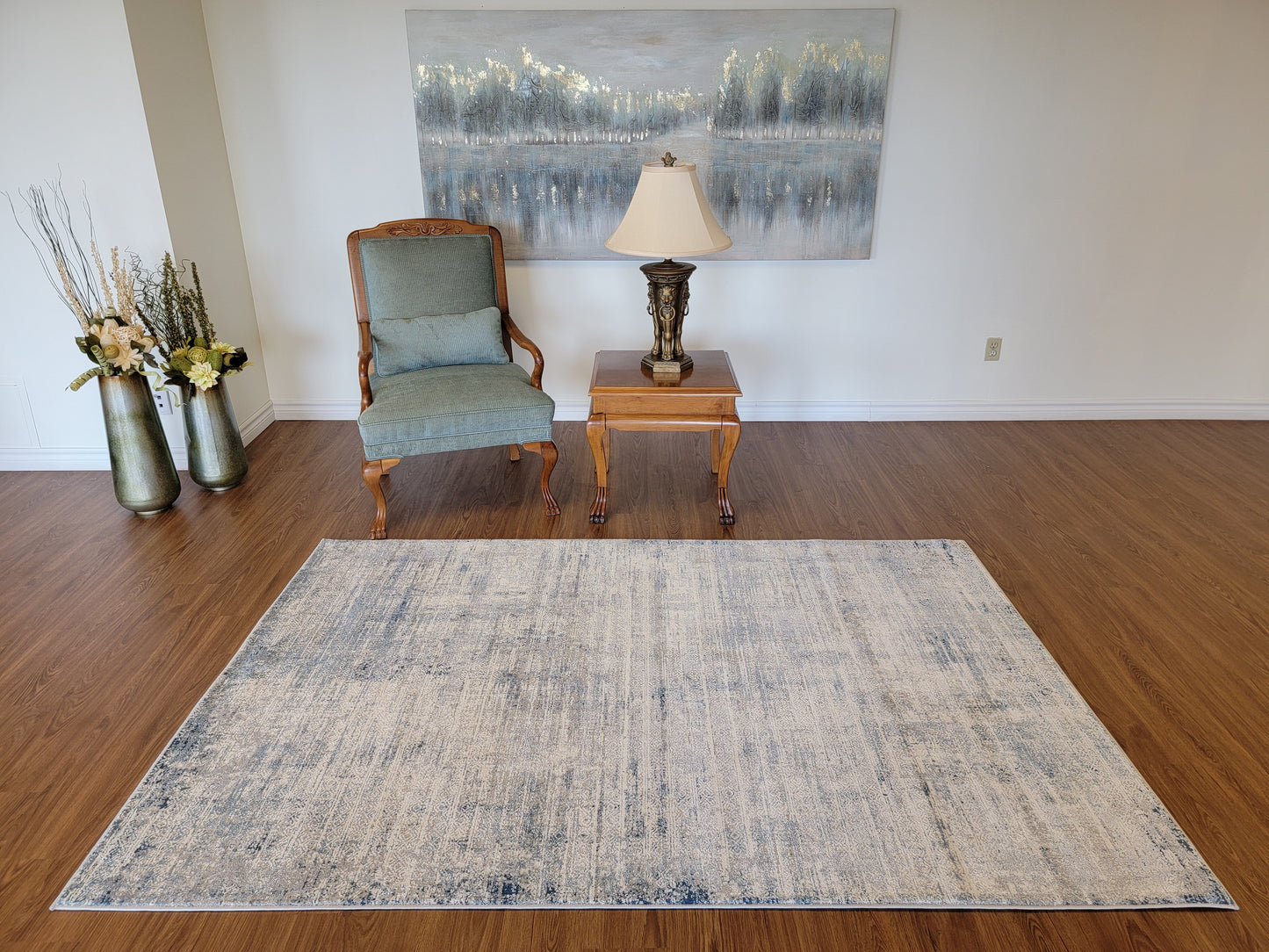 Venus Geometric Area Rug. White, Light Gray, and Cobalt Blue