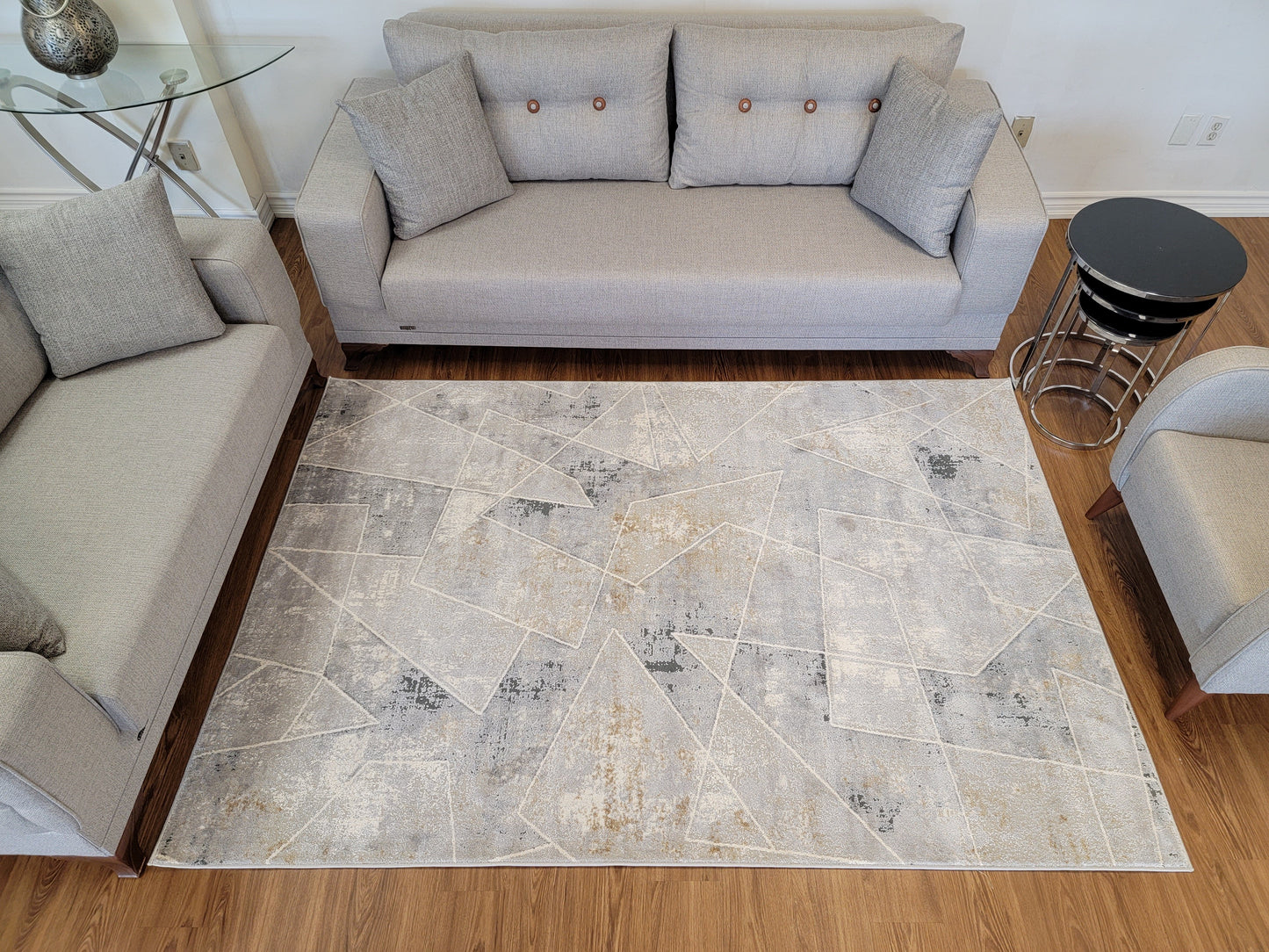 Venus Geometric Area Rug. Light Gray, Dark Gray with Patches in Gold